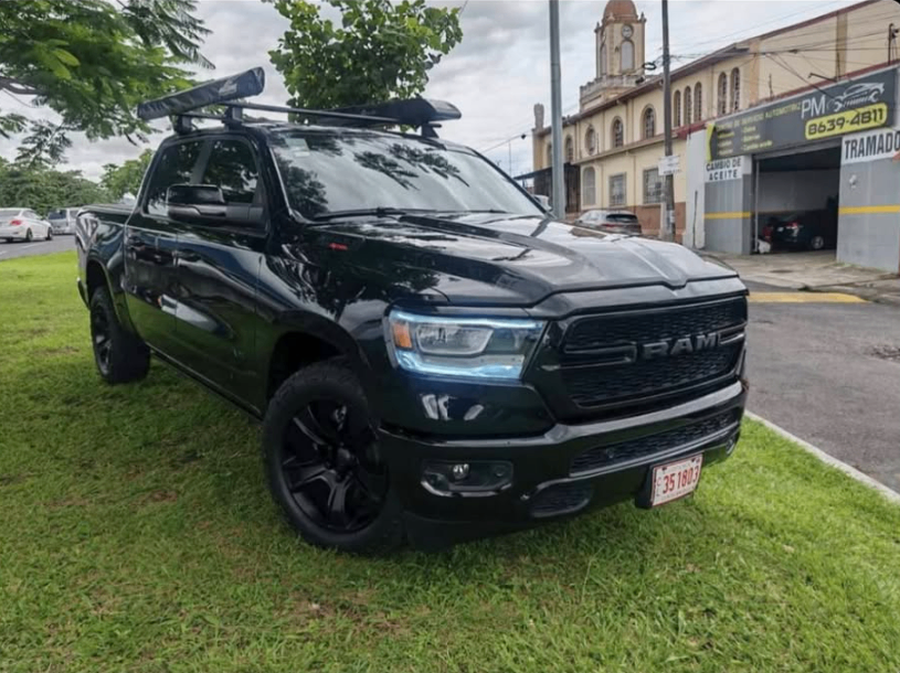 RAM Rebel 2024 Limited 4x4 Diésel – full extras – Cóbano