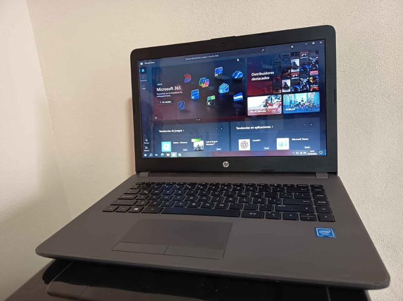 Laptop HP 14” Celeron 4GB RAM 1TB – lista para usar – Jacó Costa Rica