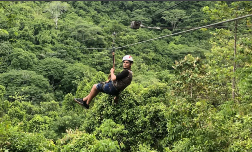 Zipline Adventure in Jaco, Costa Rica 🇨🇷