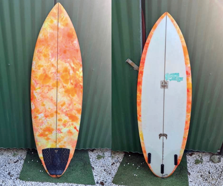 Tabla de surf LOST Retro Tripper 5’5” – como nueva – Cóbano