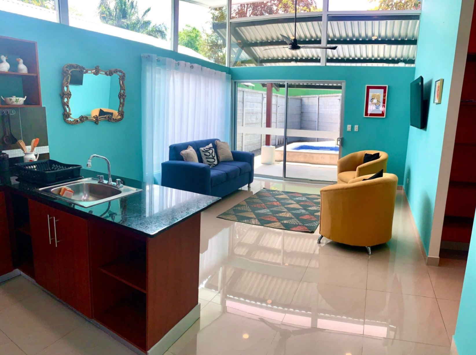 Casa en alquiler larga duración Playa Agujas Jaco Costa Rica