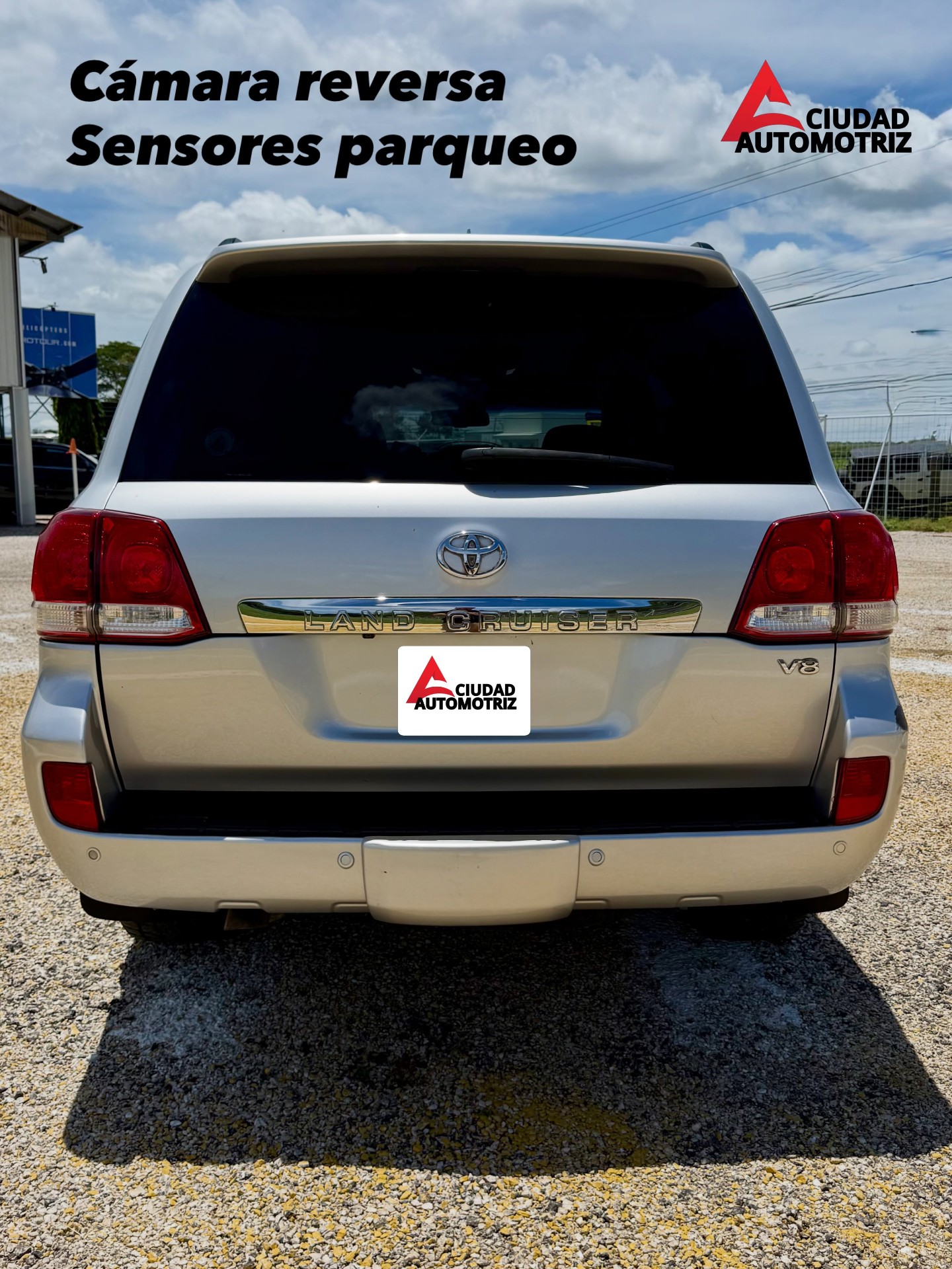 Toyota Lnad Cruiser 2011