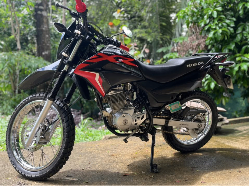 Moto Honda XR150 2024 – Santa Teresa / Cóbano Costa Rica