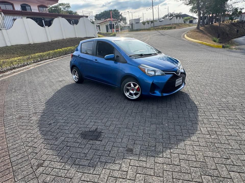 Toyota Yaris 2015 automático en venta San José Costa Rica