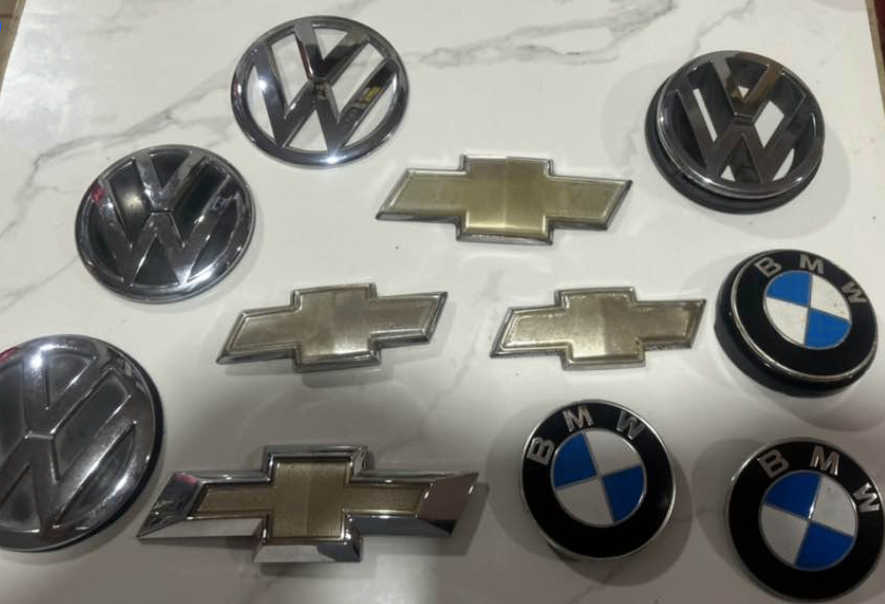 Emblemas y logos de carros (Nissan, Ford, BYD y otros) – gratis – Jacó