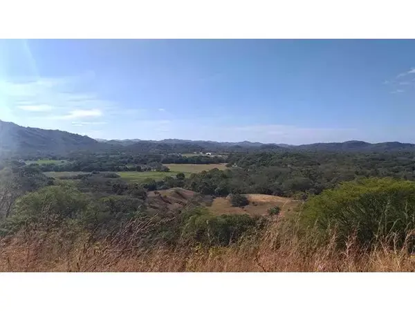EXCLUSIVIDAD | Finca de 20 hectáreas con vista panorámica