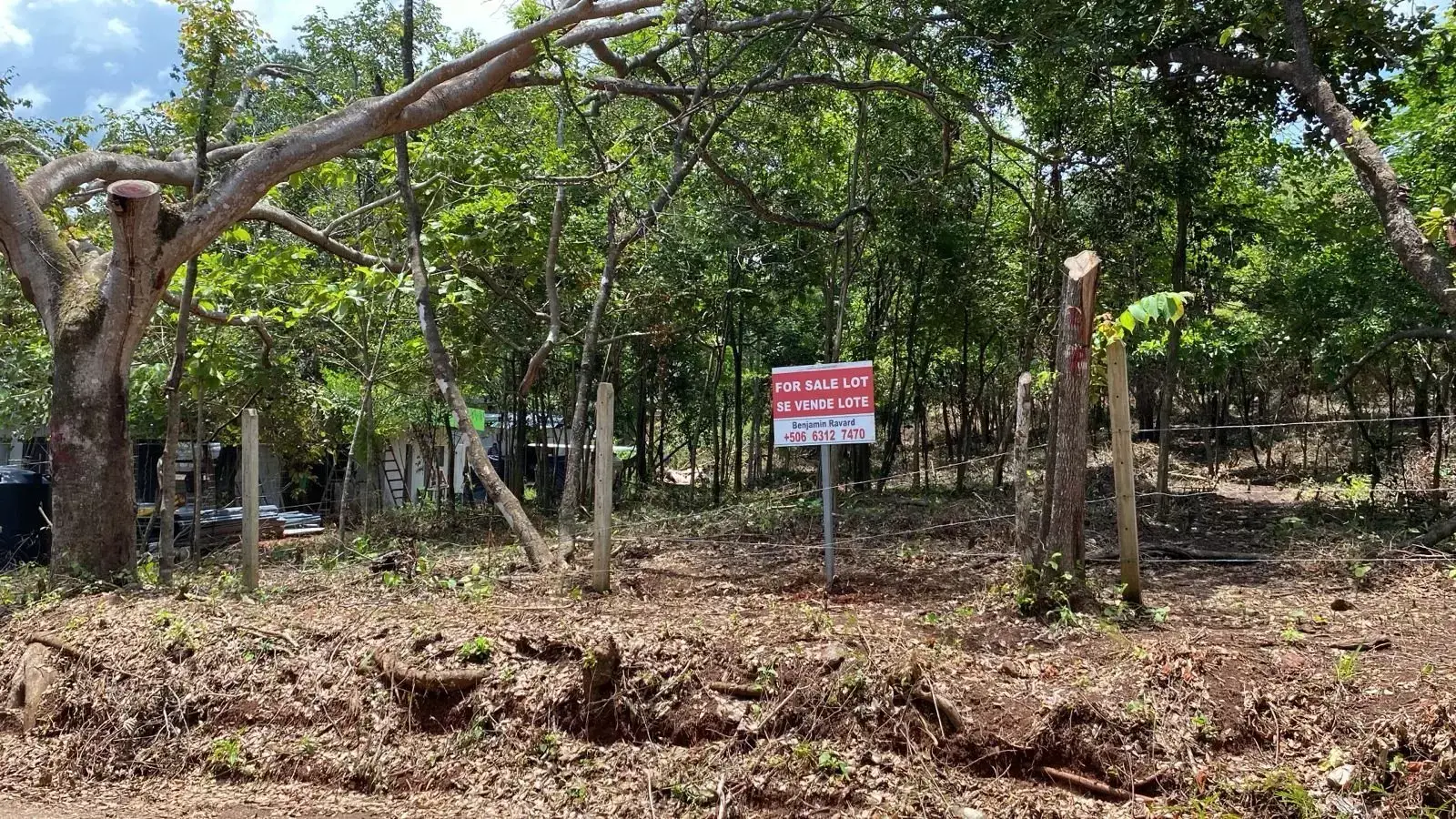 EXCLUSIVE – 3,388 m² Lot Near Playa Grande Beach