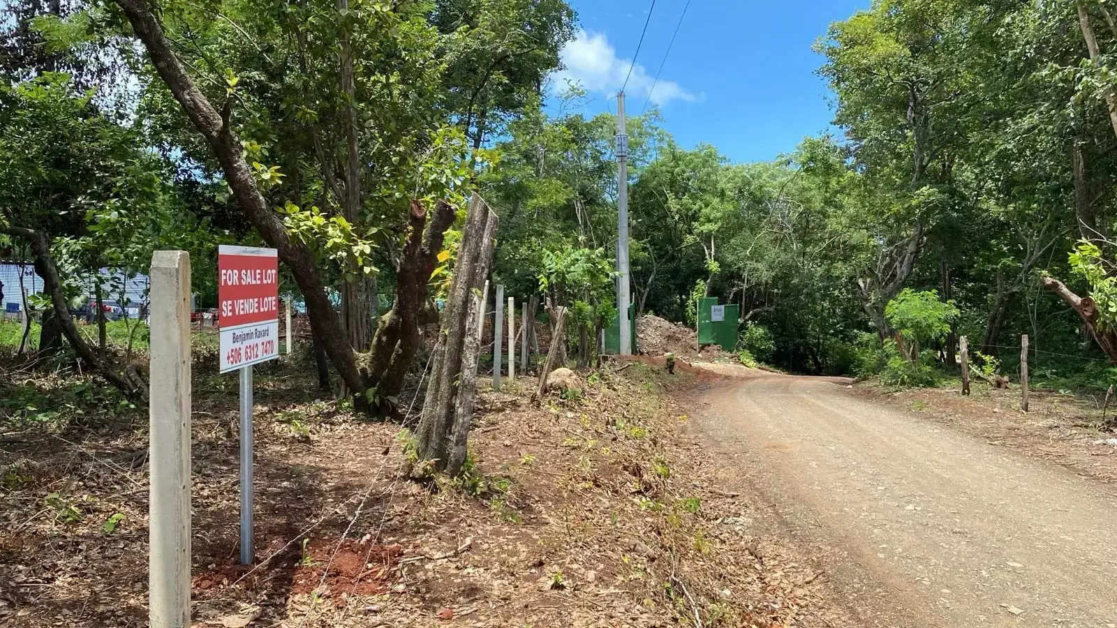 Amplio lote de 3.388 m² a pocos cientos de metros de la playa 