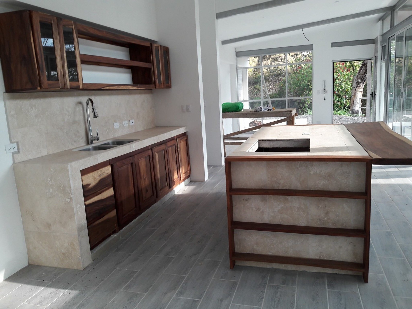 Fabricación de Cocinas Personalizadas en Costa Rica | Diseño a Medida
