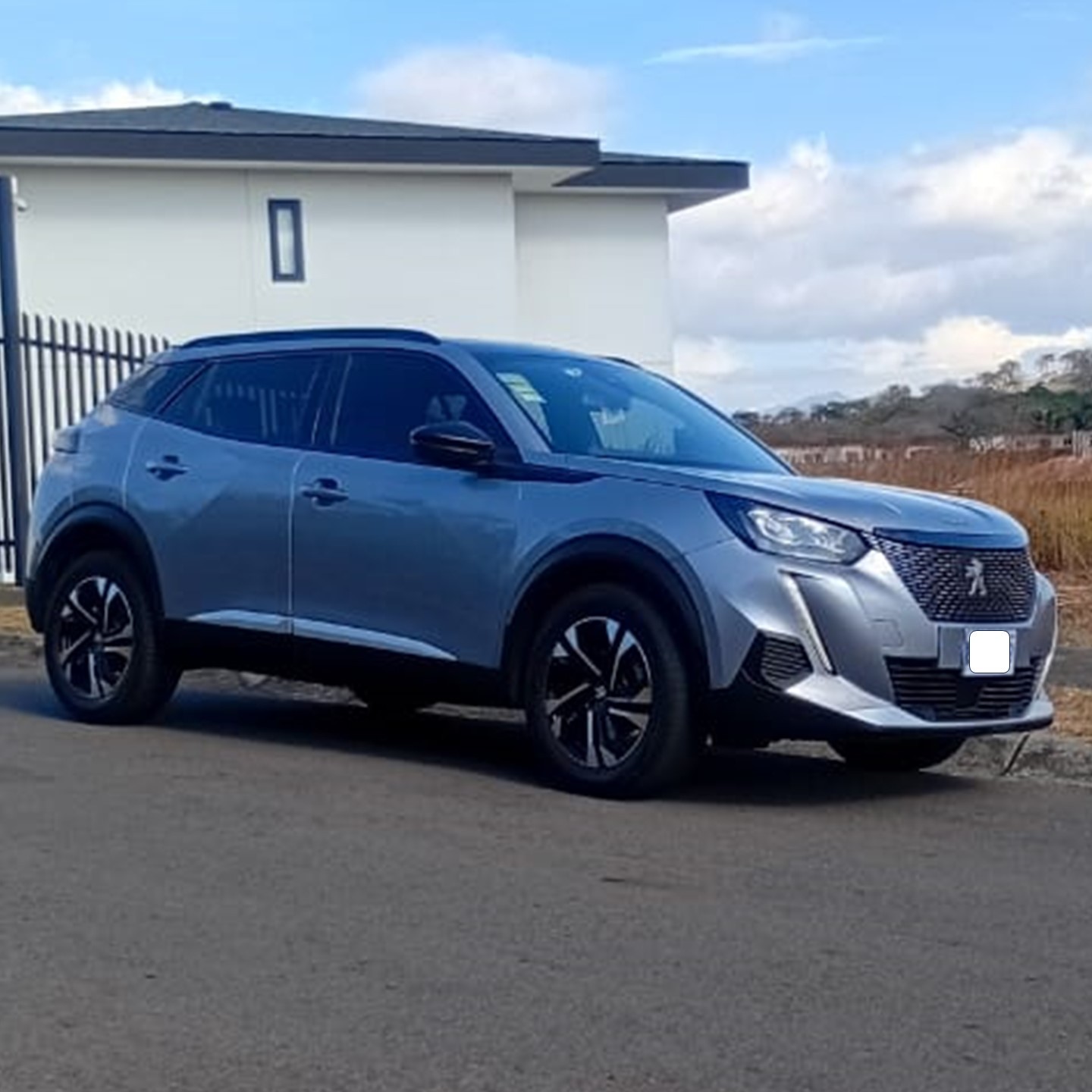Peugeot 2008 Allure 2024