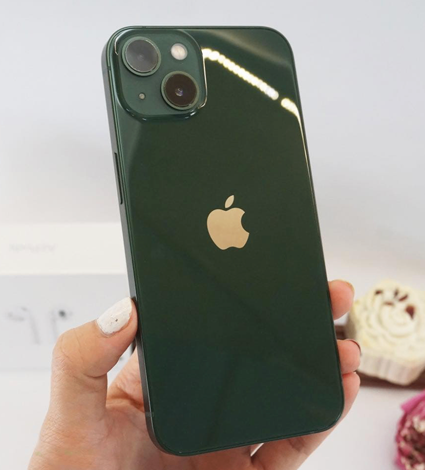 Apple iPhone 13 256GB – 95% de batería – Excelente estado- Heredia