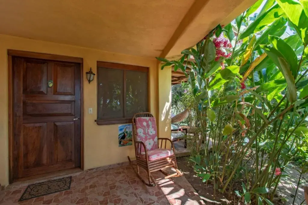 Garden view room with terrace Nosara Costa Rica alojamiento