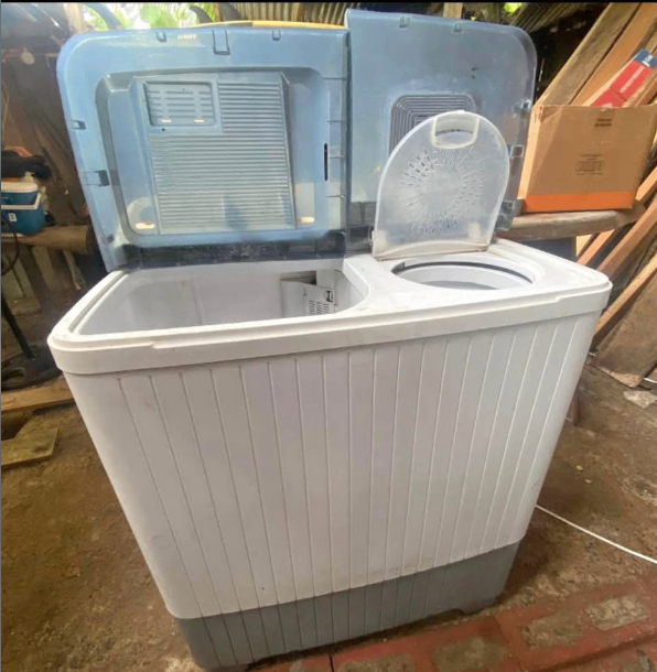 Lavadora semiautomática en venta Jacó Costa Rica | Económica, 11 kg, buen estado