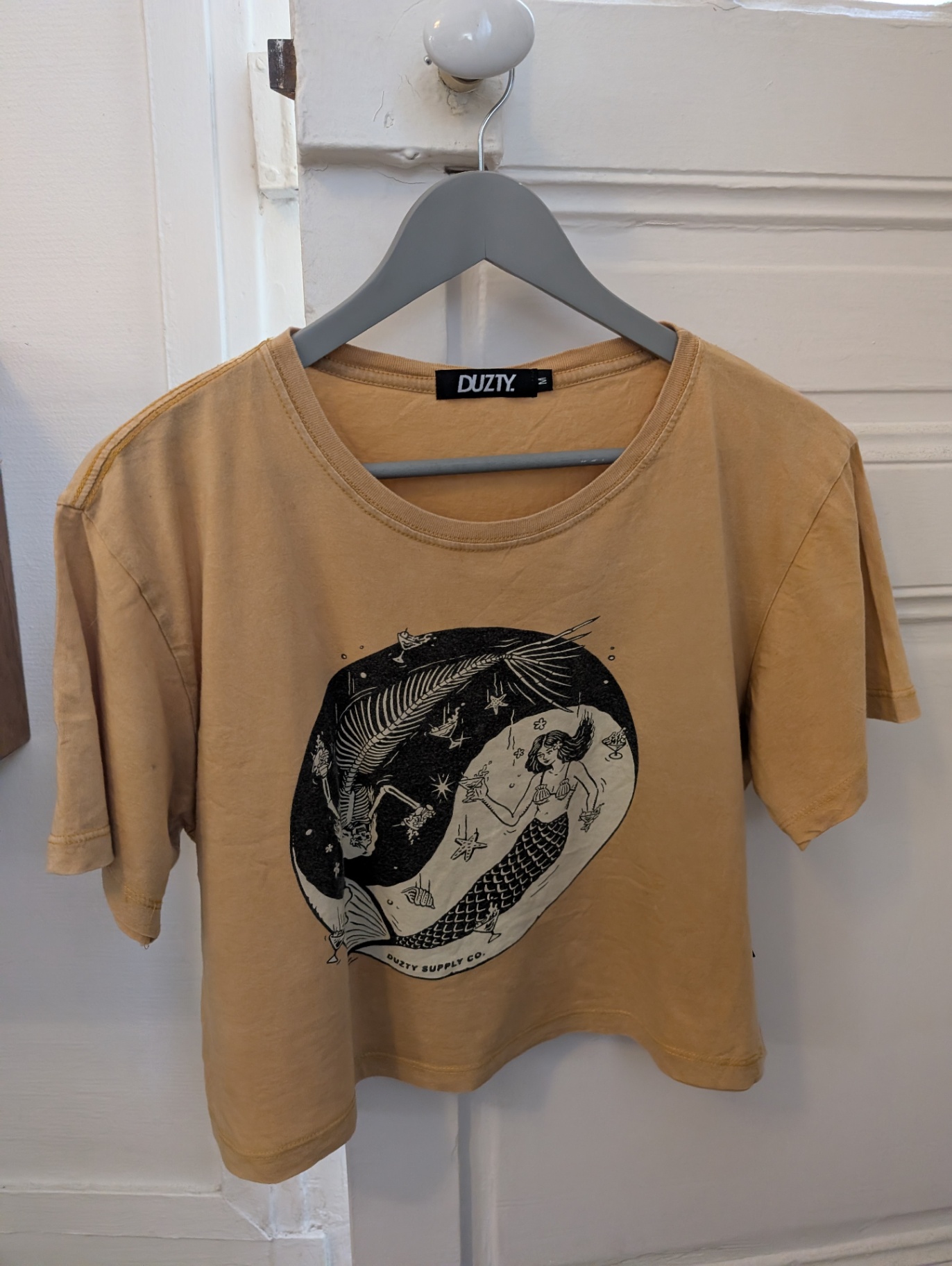 Camiseta marca DUZTY