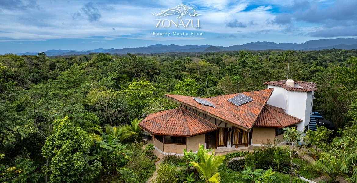 One-of-a-Kind Artistic Bamboo Home on 2 Hectares with Valley Views