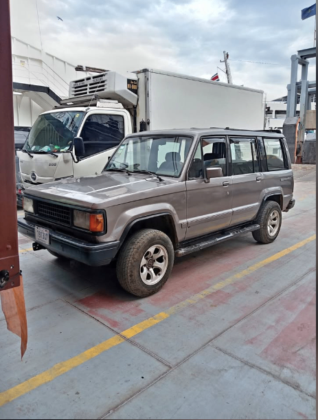 Isuzu Trooper 4x4 diésel – cambio por pick-up – Cóbano