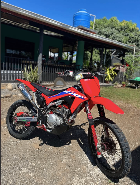 Honda CRF250F 2022 – como nueva – lista para usar – Cóbano