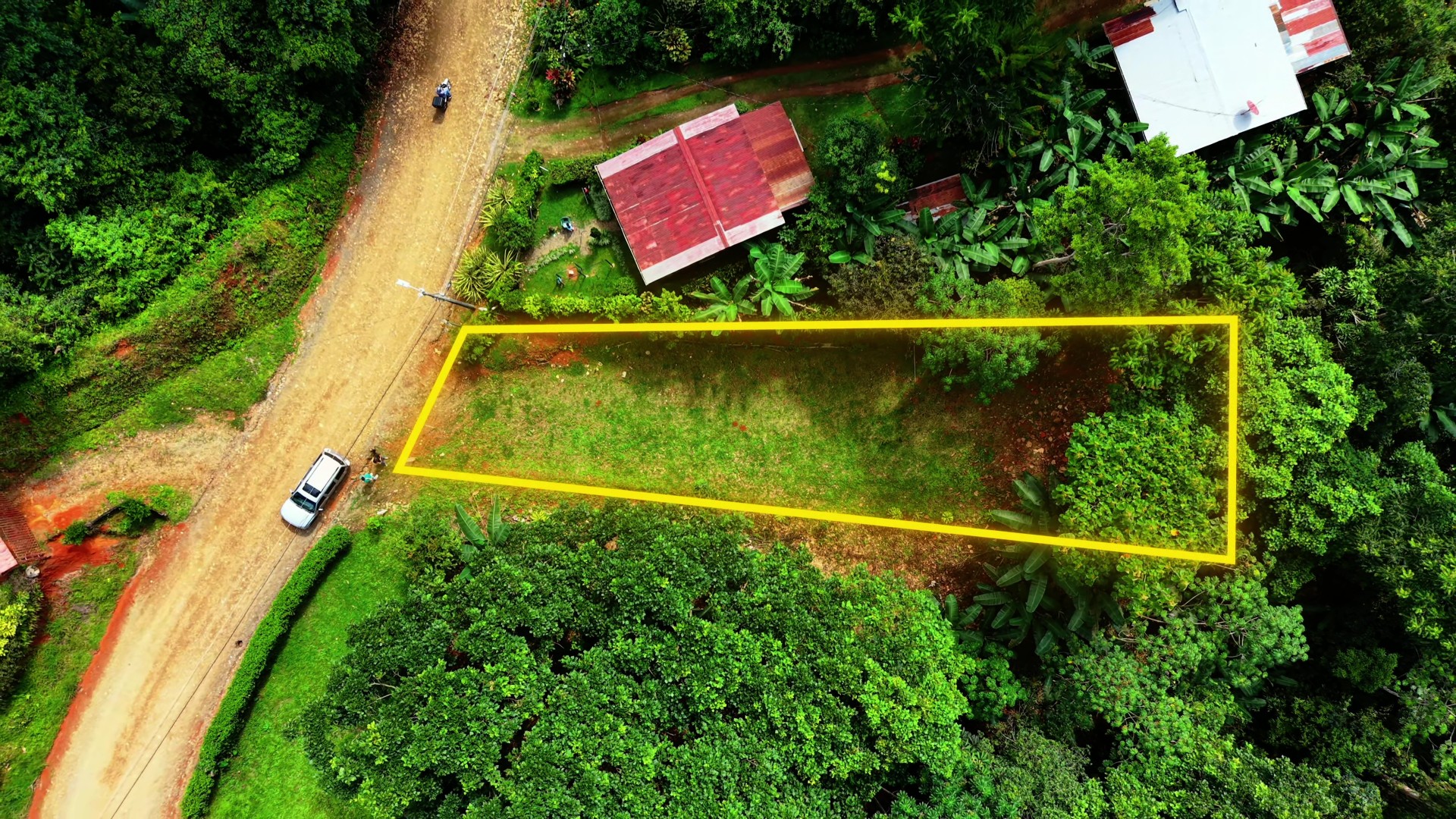 SE VENDE LOTE LISTO PARA CONSTRUIR RODEADO DE NATURALEZA Y A 10 MINUTO