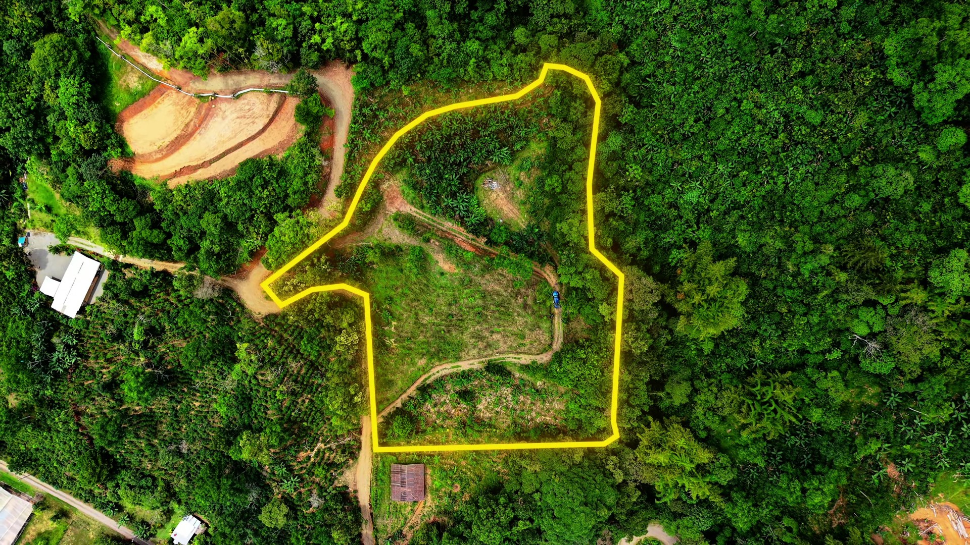 SE VENDE FINCA CON CASCADA PRIVADA Y ENTORNO NATURAL UNICO