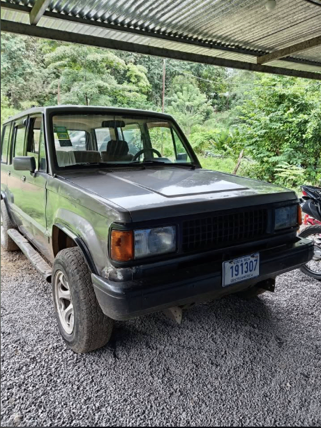 Isuzu Trooper 4x4 diésel – en excelente estado – Cóbano