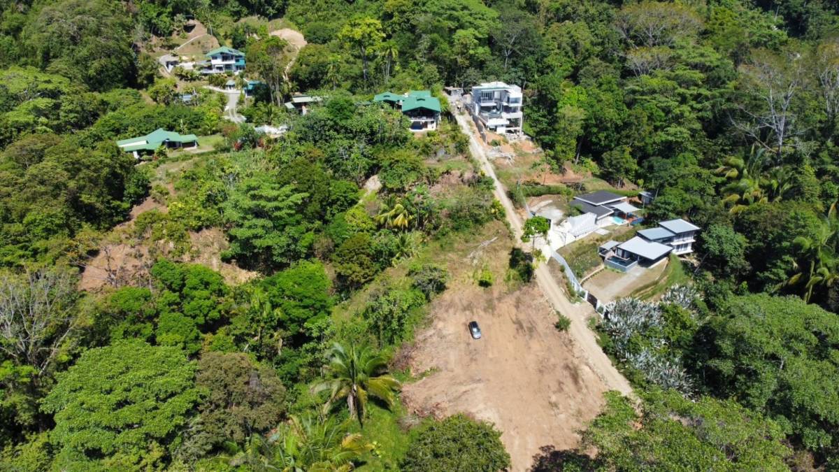 Oportunidad Única! Propiedad en Venta en Playa Hermosa