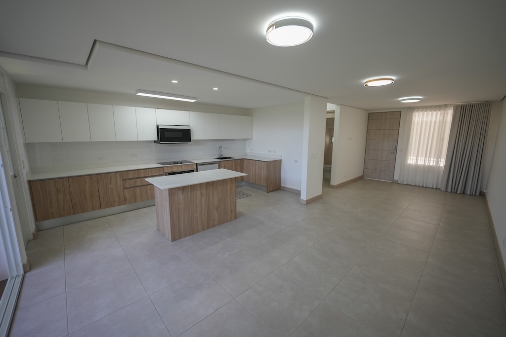 Casa en alquiler Escazú Costa Rica 3 habitaciones moderna