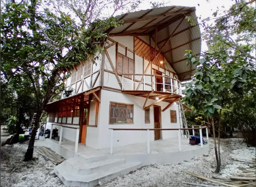 Casa con piscina en venta cerca de la playa – Cabuya / Cóbano CR-P