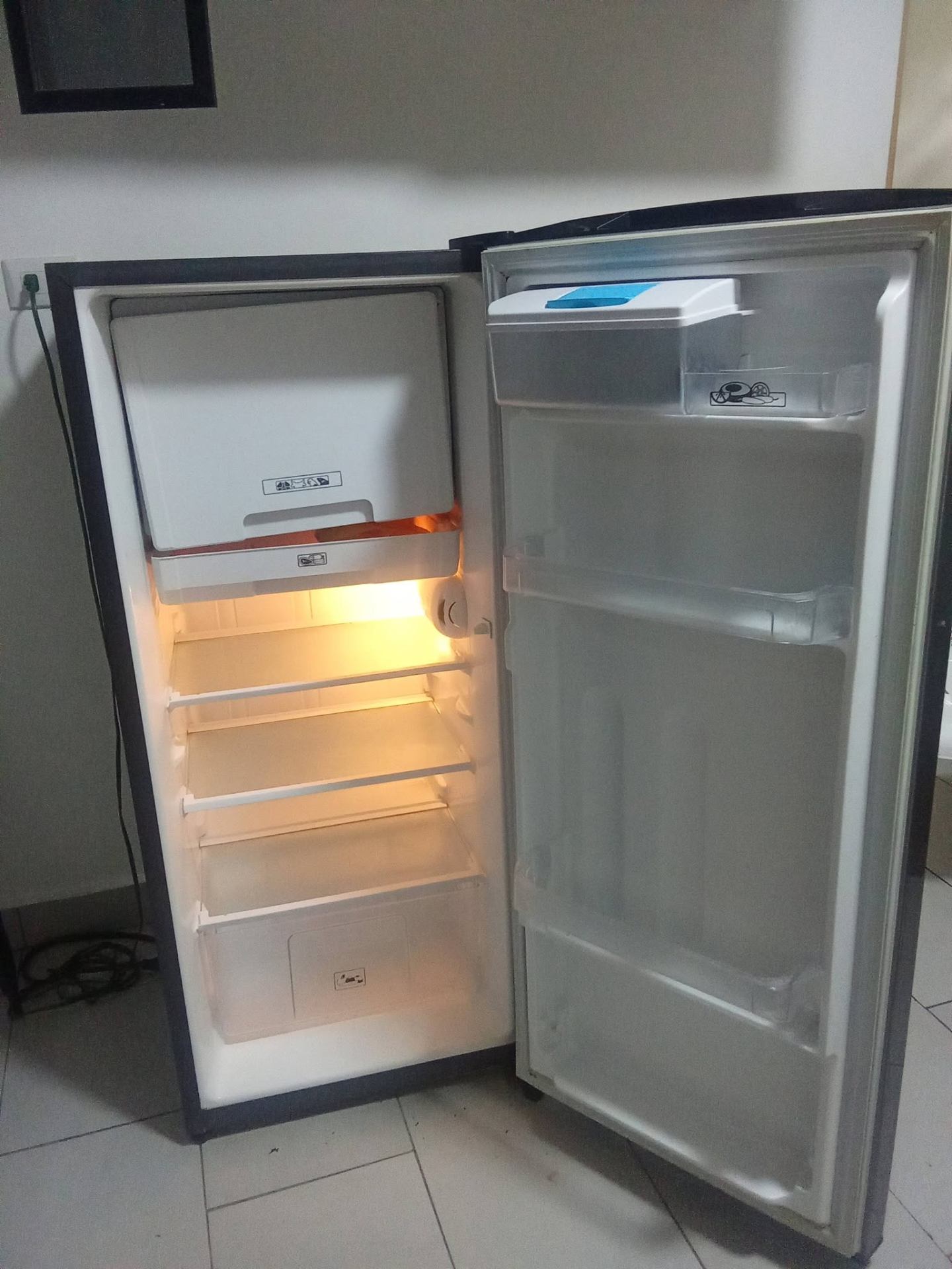 Refrigeradora Atlas en venta – ₡60.000