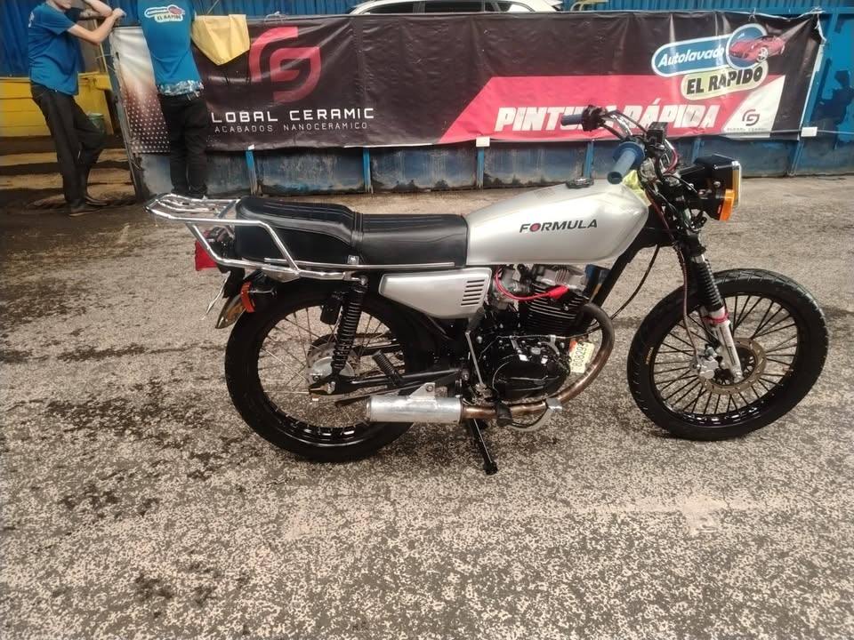 Moto Formula usada en venta en Grecia, Alajuela