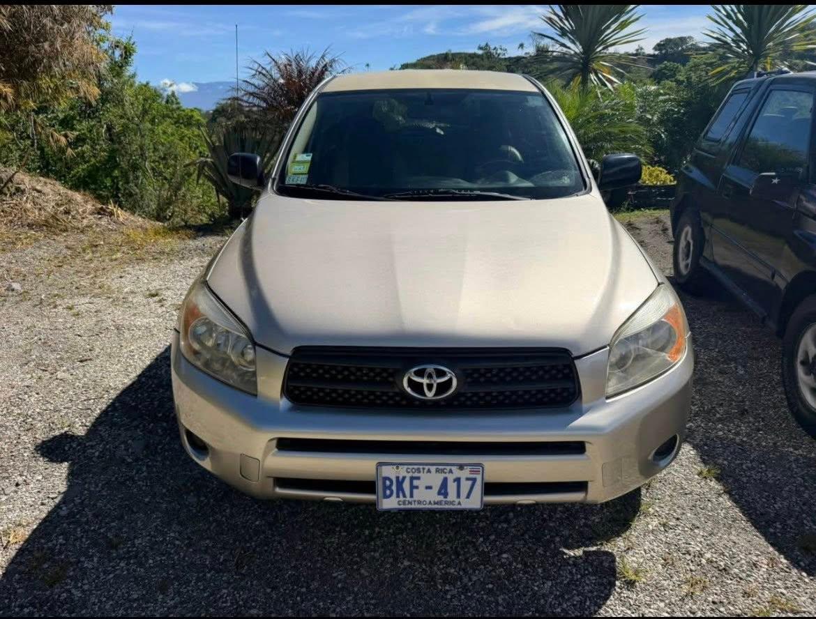 Toyota RAV4 2006 4x4 automático en venta Costa Rica