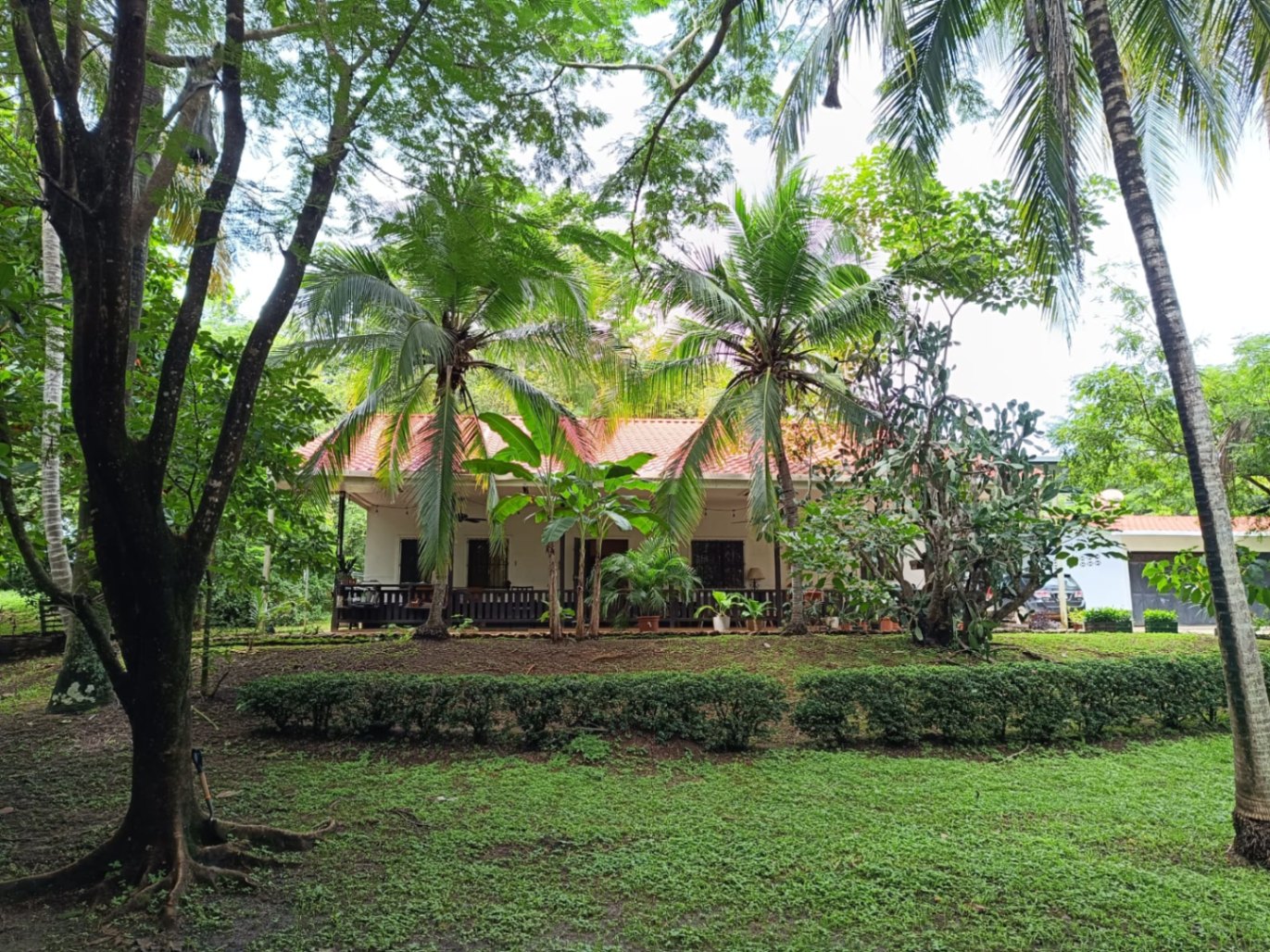 Villa con encanto tropical y alto potencial de retorno