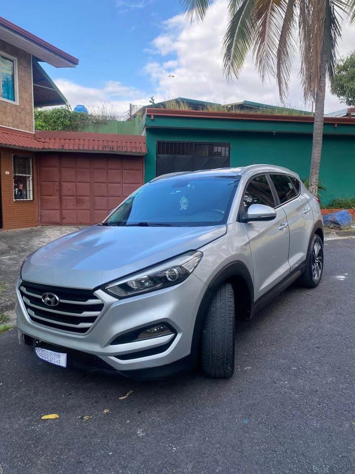 Hyundai Tucson Diésel 4x4 2017 automático en venta