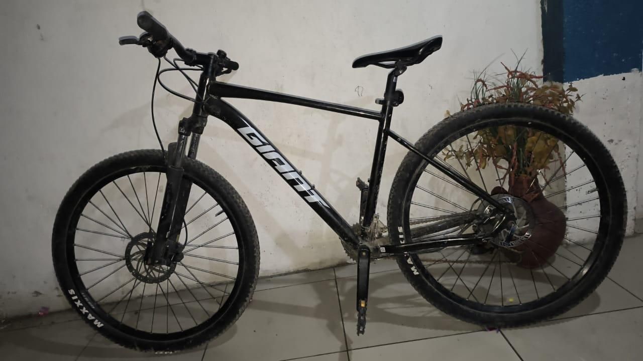 Giant Talon 2022 aro 29