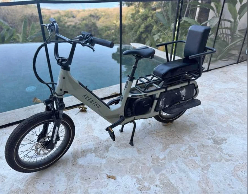 Bicicleta Eléctrica Aventon con asiento niño – Como nueva Santa Teresa