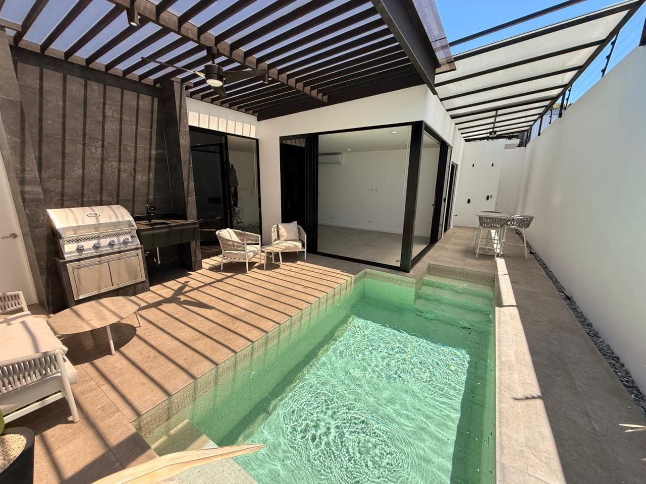 House for Sale in Santa Ana Costa Rica | Casa con Piscina en Pozos de Santa Ana | 3 Bedrooms